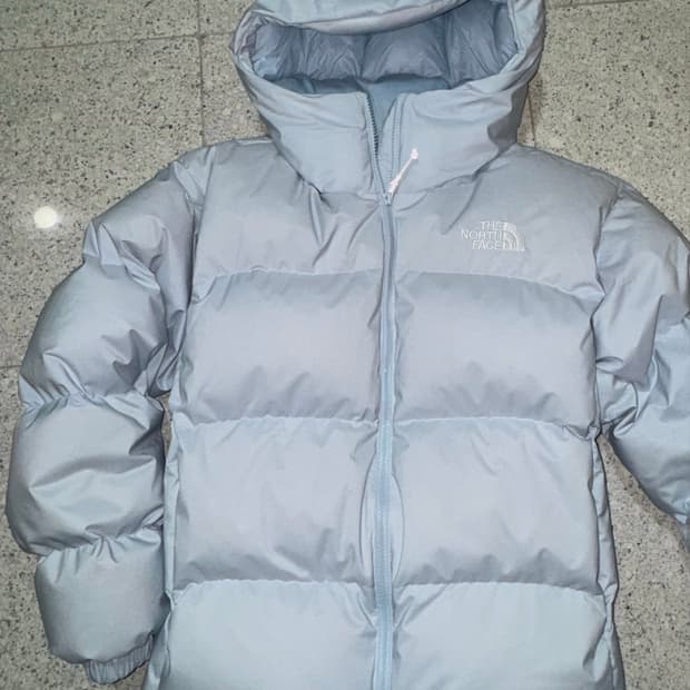 노스페이스 패딩 하늘색 S 90 스카이블루