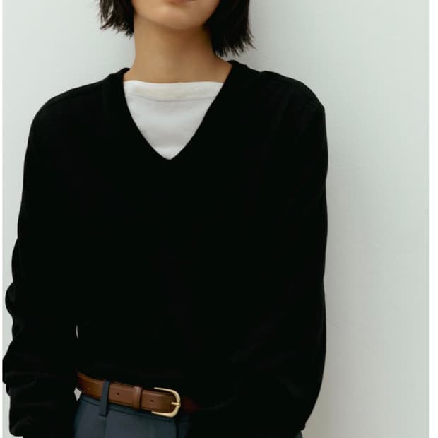 더 라이THE RYE 홀가먼트 브이넥 니트 (택ㅇ 새제품)