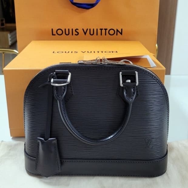 루이비통 알마bb