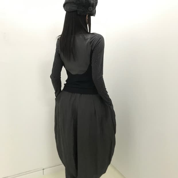 Charcoal slik 3D balloon banding pants 
