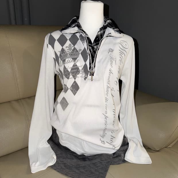 layered collar detail printing sleeve