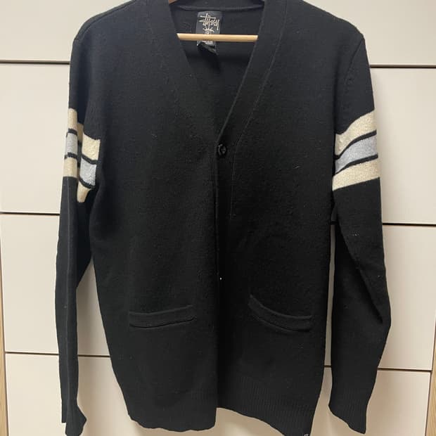 스투시 가디건 m사이즈