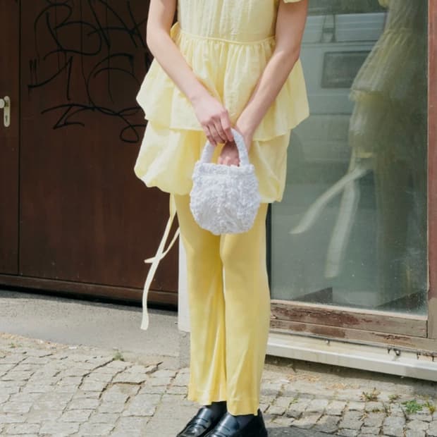 코스모스 WRINKLE PUMPKIN HANDLE BAG