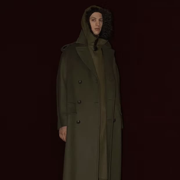 발렌시아가 메일컬렉션 한정판 코트 판매합니다