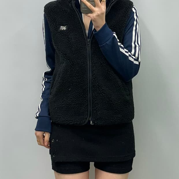 브라운브레스 블랙 쉐르파 조끼 베스트