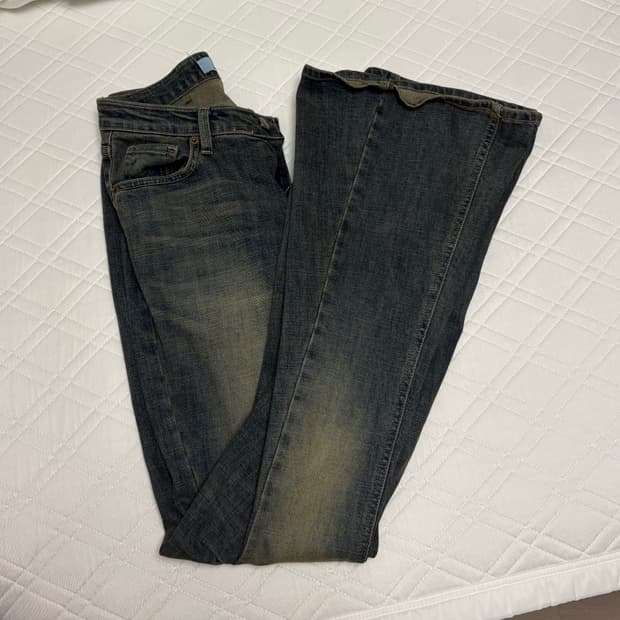 시크윈 부츠컷 청바지