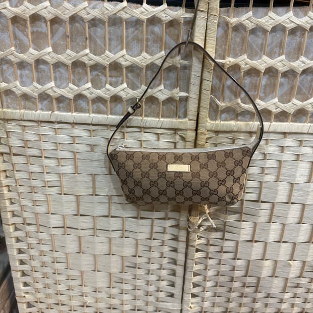 정품 구찌 자가드 미니 숄더백 팝니다