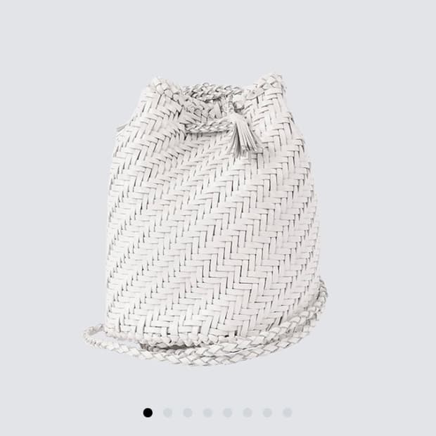 드래곤디퓨전 폼폼백 화이트