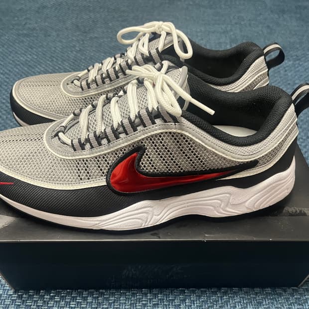 나이키 스피리돈 og HF9117-001 285size