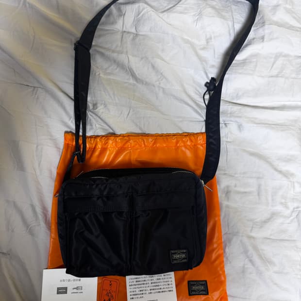 요시다포터 탱커 숄더백 S 블랙