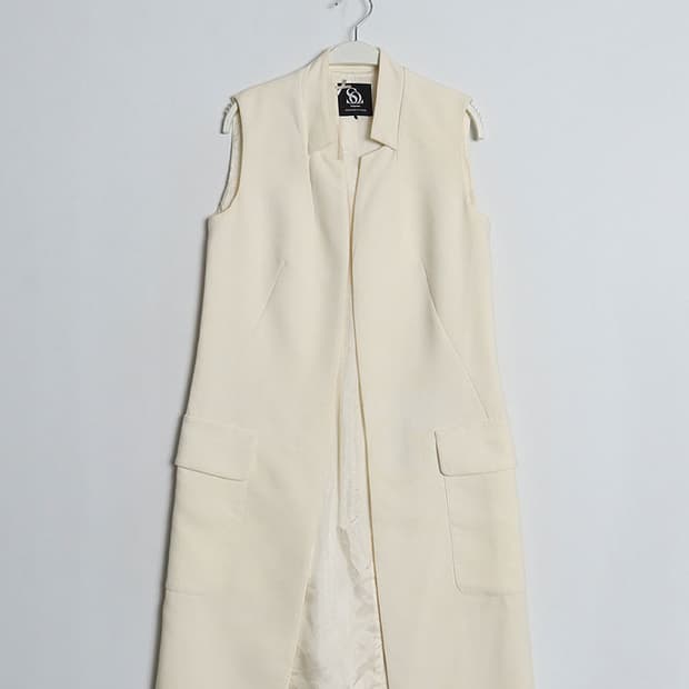 Sinequanone Sleeveless Coat