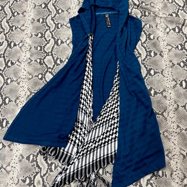 “Vintage” 00’s Style Check Layered Hoode