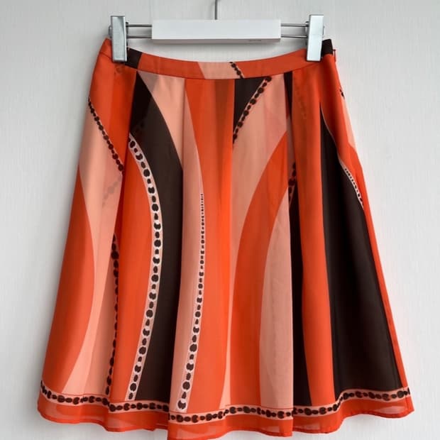 오렌지 무드 드로잉 플레어 스커트