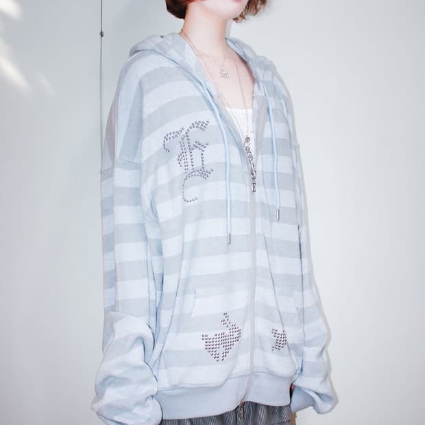 EESSAY 에세이 하루 후디 후드집업 스카이블루 