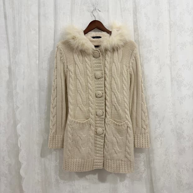 VINTAGE OUTER