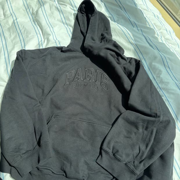 [3/105] 발렌시아가 파리 PARIS 시티 로고 후드 블랙