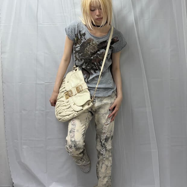 Straight Fit Low-Rise Tie-Dye patns