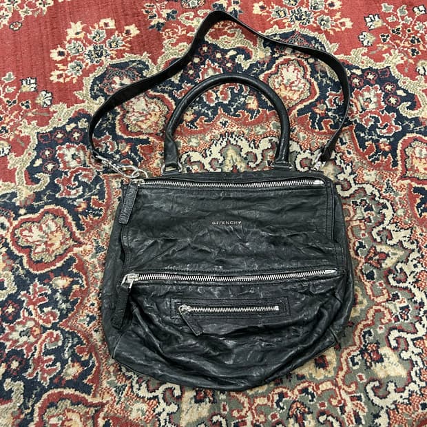 지방시 판도라 링클 숄더백 크로스백 블랙