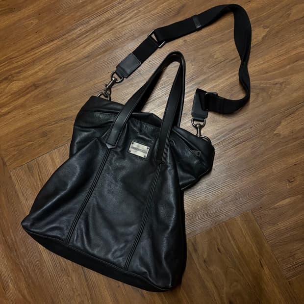 DOLCE AND GABBANA LEATHER TOTE BAG