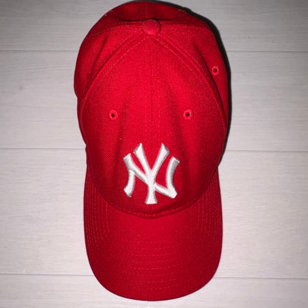 뉴에라 레드볼캡