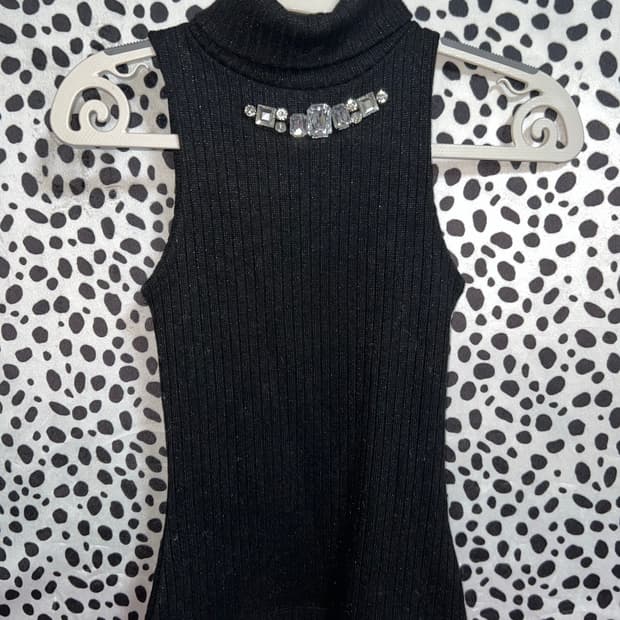 베이비메탈클럽 쥬얼 글램키스 목폴라 민소매 탑