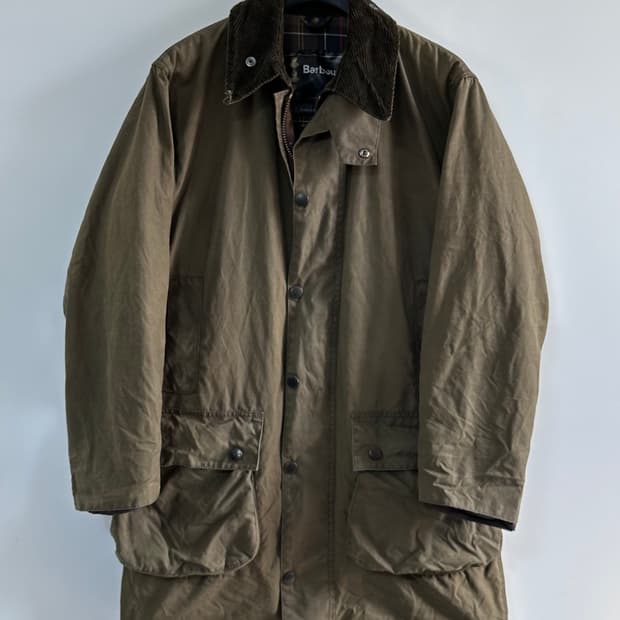 바버 클래식 노섬브리아 왁스 자켓 (va.63)
