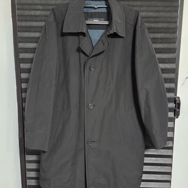 (정품) [휴고보스] 하프롱코트 자켓 판매합니다.