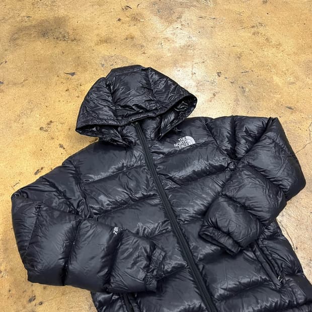 노스페이스 경량 후드 숏 패딩 