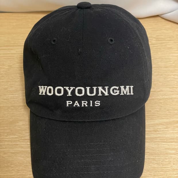 우영미 볼캡 모자