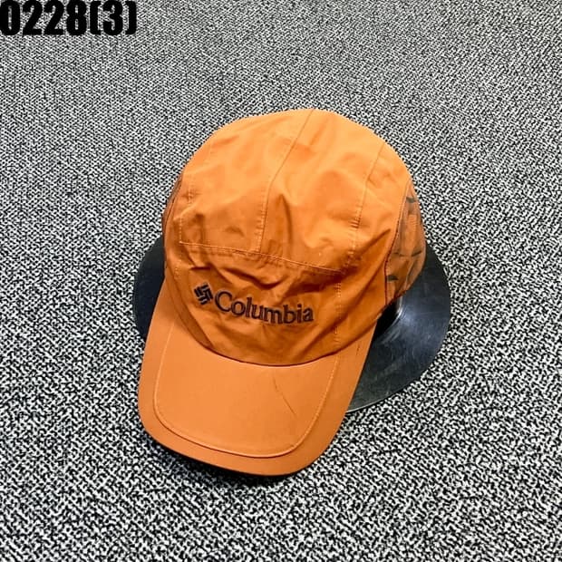 컬럼비아 볼캡 모자