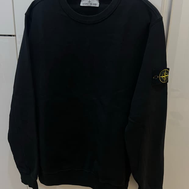 24fw 스톤아일랜드 맨투맨 L