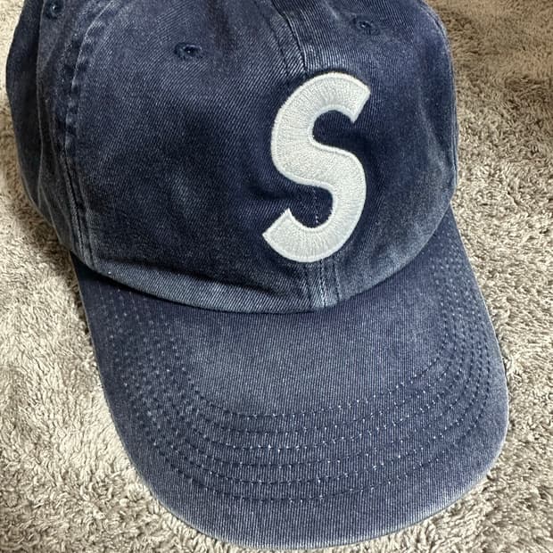 23FW 슈프림 피그먼트 프린트 s로고 네이비