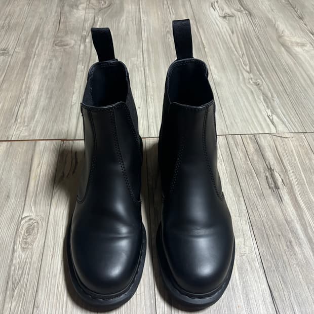 닥터마틴 2976 모노 스무스 레더 첼시 부츠 블랙 270