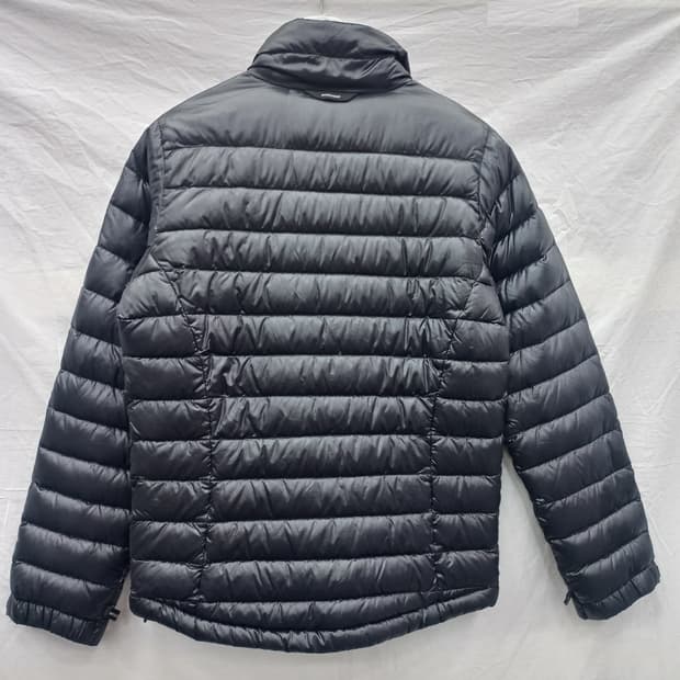 컬럼비아 티타늄 여성 경량 패딩 S (90)