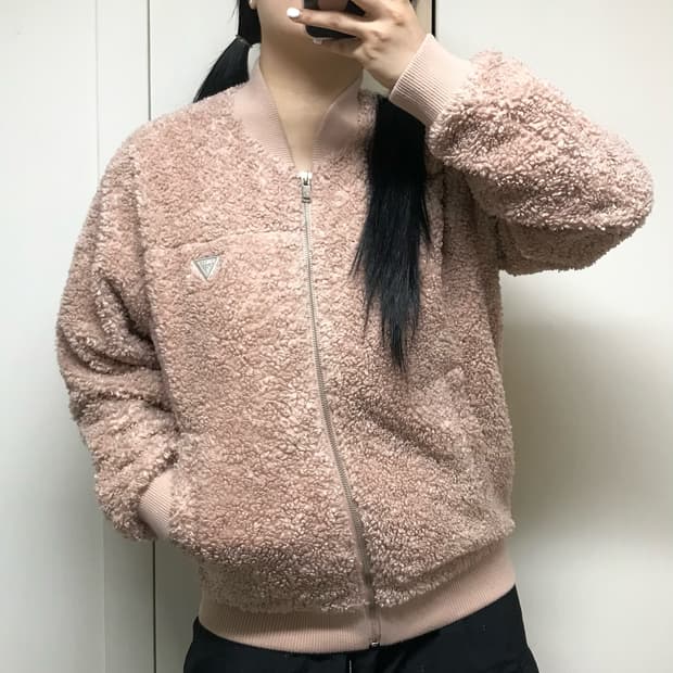 게스 뽀글이 플리스 점퍼 S