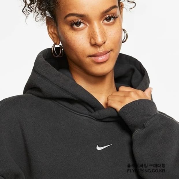 나이키x올리비아킴 후드티 급매