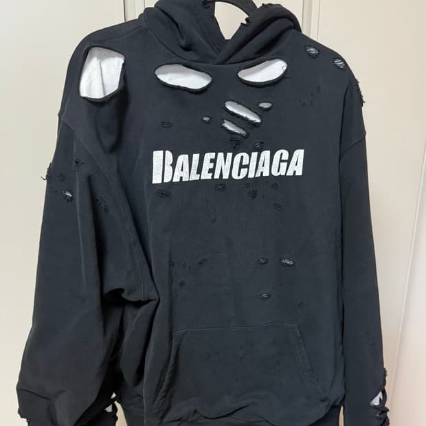 발렌시아가 디스트로이드 후드 xxs