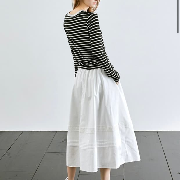 새상품) 코즈넉 플레어 롱스커트