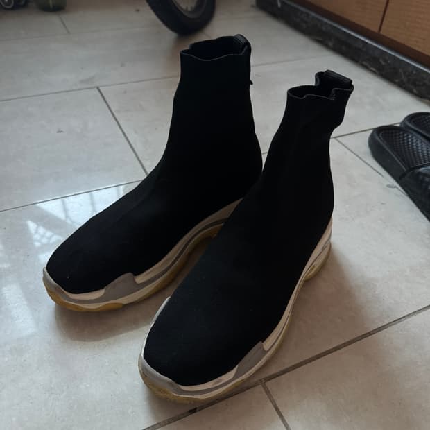 235 에고이스트 삭스 슈즈 스니커즈