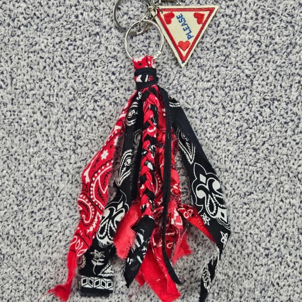 핸드메이드 커스텀 패치 반다나 카라비너 키링 ( OS ) / 11679