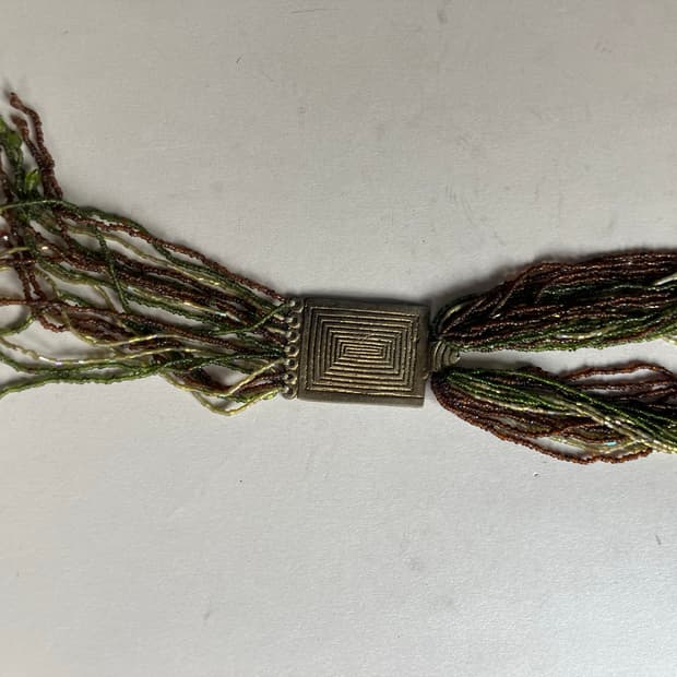 레이어비즈 금장 목걸이 