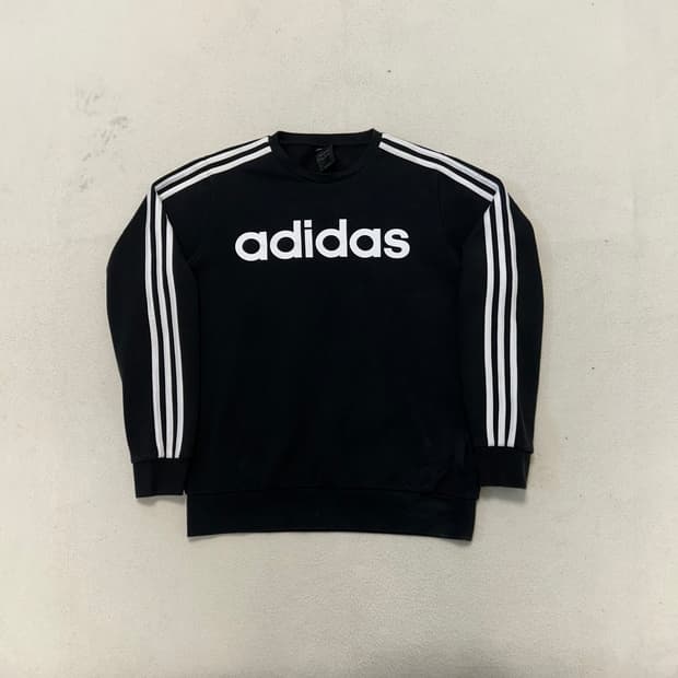 아디다스 맨투맨