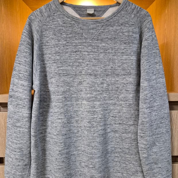 OLD JOE & CO. Tubular Raglan Sweatshirt