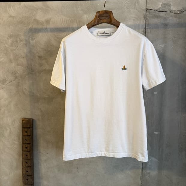 비비안 웨스트우드 티셔츠 100