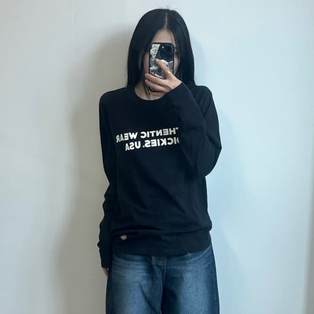디키즈 스펠아웃 블랙 롱 슬리브 긴팔티