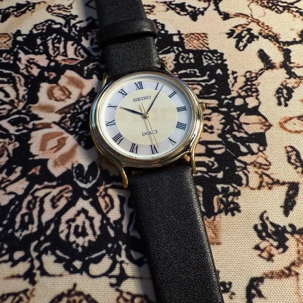 Seiko dolce 빈티지 쿼츠 시계