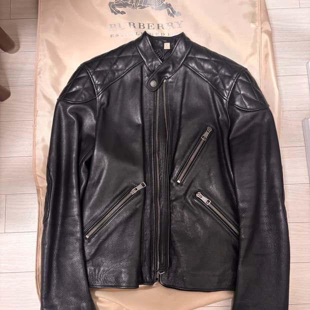 (Msize) 버버리 바이커 가죽자켓