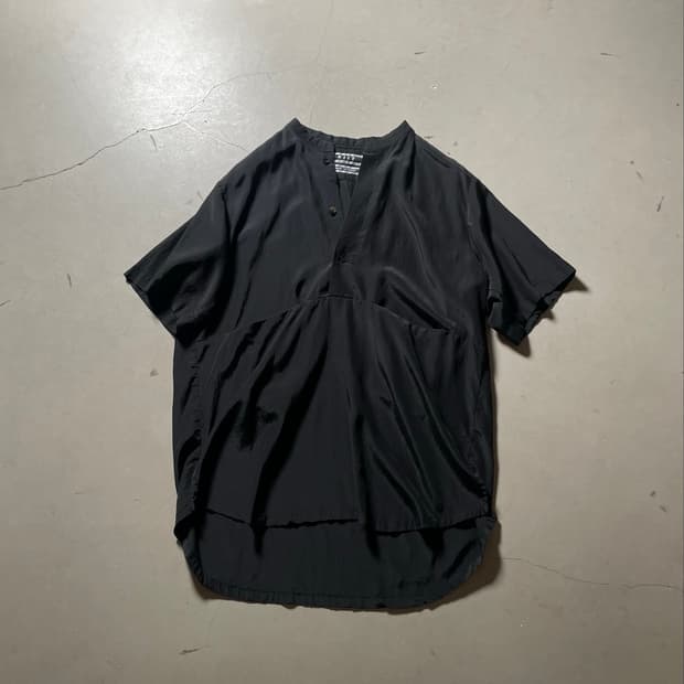 KIIT No Collar Pullover Half Shirt
