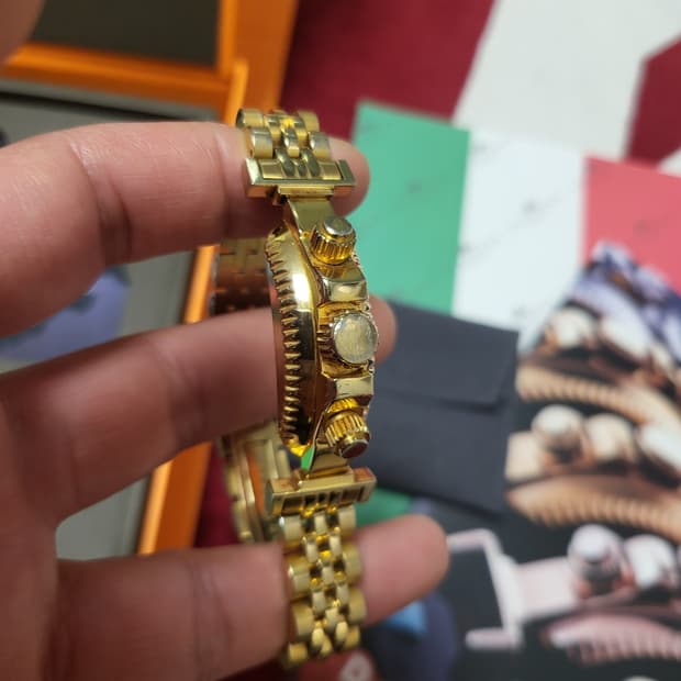 드바스크 파이브 금장 팔찌