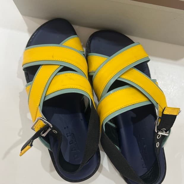 marni 마르니 샌들 37